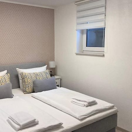 Awad'S White Apartment Руст Екстер'єр фото
