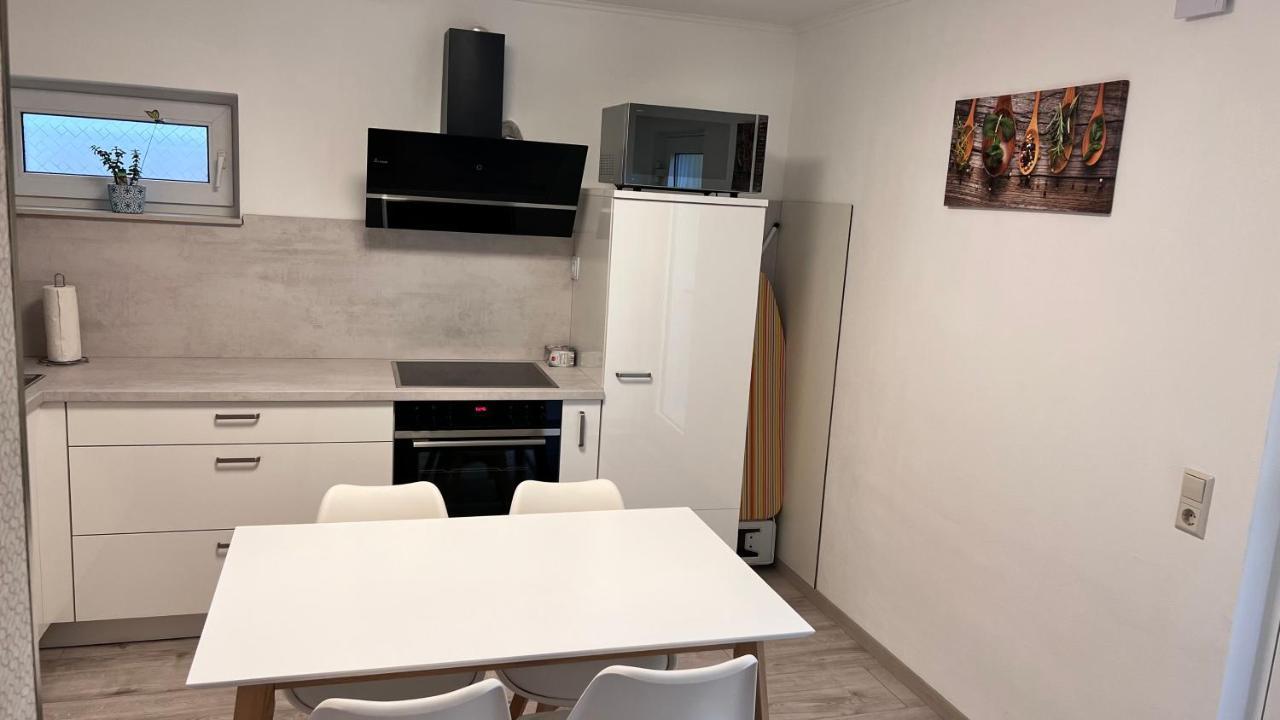 Awad'S White Apartment Руст Екстер'єр фото