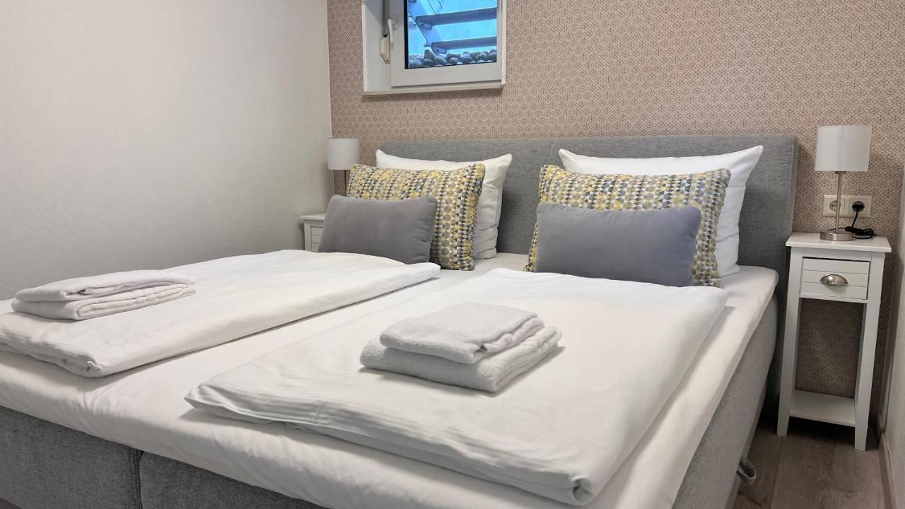 Awad'S White Apartment Руст Екстер'єр фото