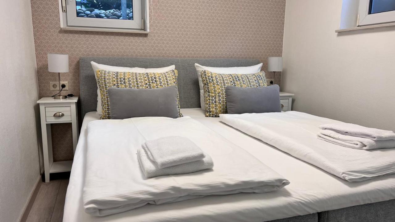 Awad'S White Apartment Руст Екстер'єр фото